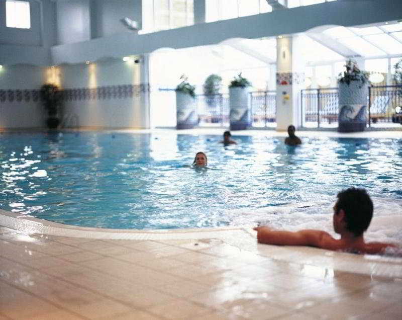 Village Newcastle And Leisure Club ไทน์เมาธ์ ภายนอก รูปภาพ