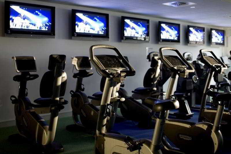 Village Newcastle And Leisure Club ไทน์เมาธ์ ภายนอก รูปภาพ